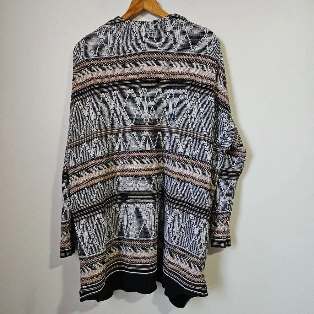 EUC OLD NAVY TRIBAL PATTERN OPEN LONG CARDIGAN BOHO SIZE XL - Picture 3 of 12